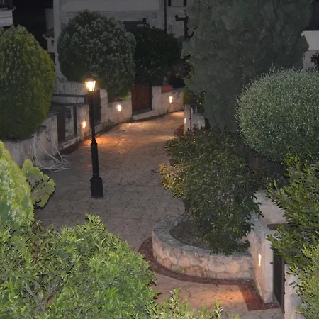 Stone Al Holiday home