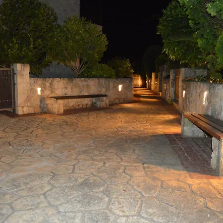 Holiday home Stone Al Afytos