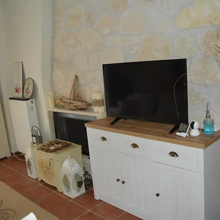 Holiday home Stone Al *