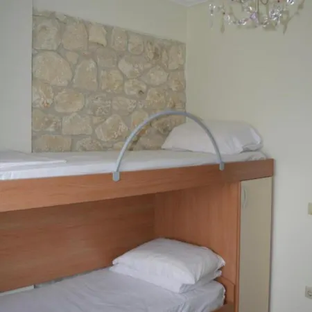 Stone Al * Afytos